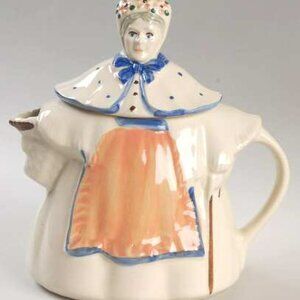 1940'2 Vintage Shawnee Pottery Granny Anne Teapot ~ Peach Apron